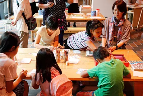 障害のある子どもも安心・のびのび美術館体験！東京都美術館の「キッズデー」が7/31開催！の画像