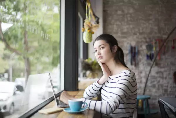 ある日突然発症したパニック障害。その日から私の世界は一変してしまい…