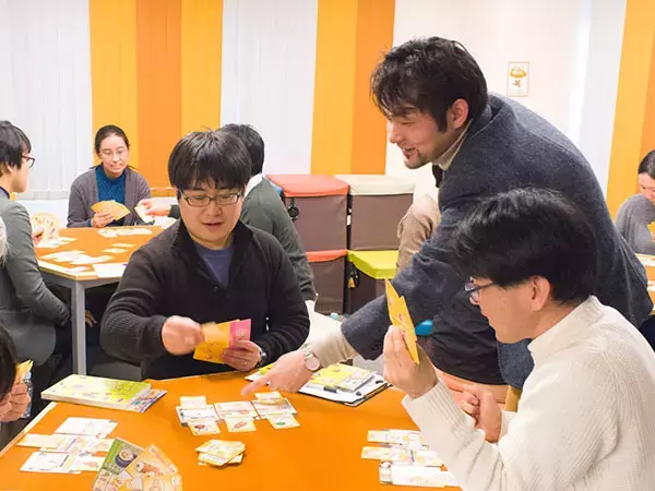 空気が読めない…そんな子どもに試したい「アナログゲーム療育」って？