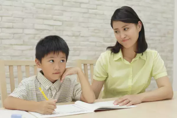 脳は「走るな！騒ぐな！」を理解しずらい！声掛けのコツは「トイレの貼り紙」にあった！