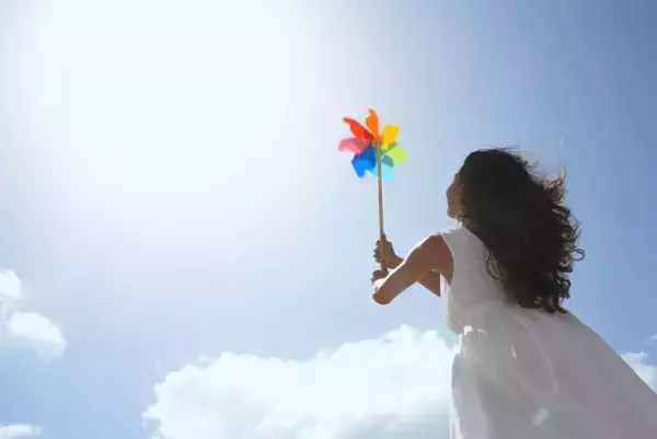 PTSD（心的外傷後ストレス障害）とは？原因、症状、治療、PTSDに似た発達障害の症状まで解説