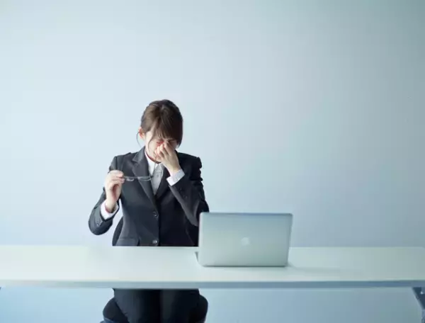 PTSD（心的外傷後ストレス障害）とは？原因、症状、治療、PTSDに似た発達障害の症状まで解説