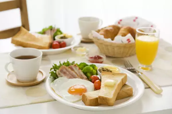 若い女性に多発する、「思春期やせ症」のメカニズムとは