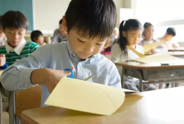 [第3回]「彼の人生を生きるのは、私じゃない」 — 同じ発達障害の息子を見守り、いま思うこと