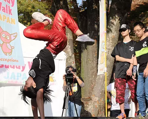 11月19日「バディウォーク東京」でダウン症のある人たちと歩こう！多彩なステージ、充実のフード類も