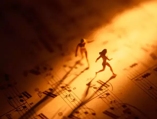 自閉症スペクトラムを理解するための新たなアプローチ！最新の脳波技術を用いた研究結果とは