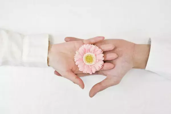 【BOOK】作家、詩人、そして重度自閉症―東田直樹さんが考える「愛」と「自分の心」の大切さとは