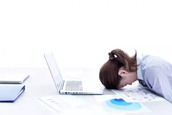 下痢・便秘が続く過敏性腸症候群（IBS）とは？主な症状、原因、治療法まとめ