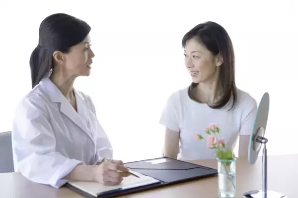 下痢・便秘が続く過敏性腸症候群（IBS）とは？主な症状、原因、治療法まとめ