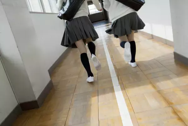 【発達障害と成績表】特別支援学級と通常学級で違うの？子どもたちの未来に関わる大問題を知ってください