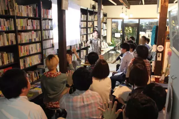 吃音は「しゃべりにくさ」だけの問題じゃない？『どもる体』著者、伊藤亜紗さんのトークイベントをレポート