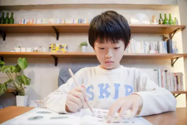 「発達障害は理解されなくて当たり前」じゃない!?不登校を続ける息子の学校からの提案で、気づいたこと