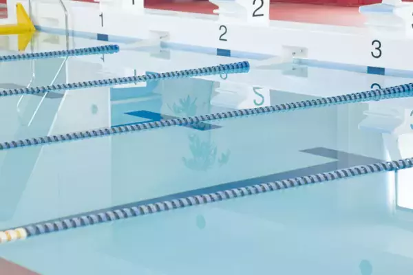 「イルカと一緒に泳ぎたい」発達障害がある娘が長年の夢を叶えた！小さいけれど、大きな一歩とは？