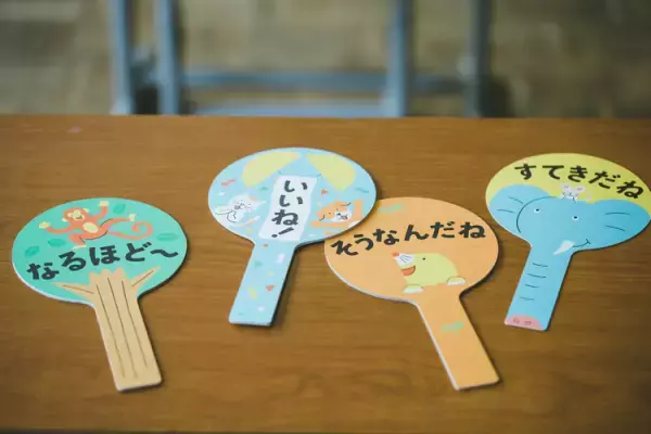 保護者も熱望！障害がある子のコミュニケーションをもっと豊かに――特別支援学校の先生考案「きもち・つたえる・ボード」。製品化に向け、クラウドファンディング実施中