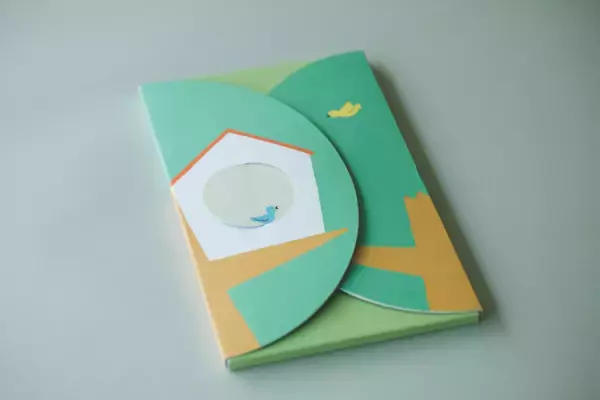 保護者も熱望！障害がある子のコミュニケーションをもっと豊かに――特別支援学校の先生考案「きもち・つたえる・ボード」。製品化に向け、クラウドファンディング実施中