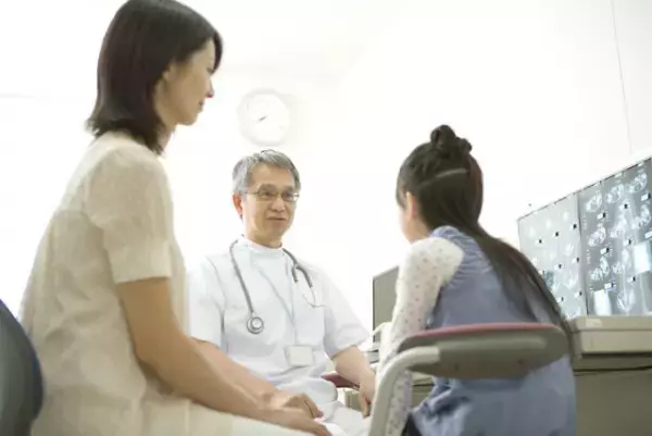 「発達障害」というメガネを外して。医師である私が、診断名をつけることより大事にしていることーー精神科医・田中康雄先生