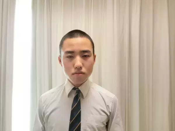 「15分前行動」へのこだわりで、時差通勤でも満員電車…！自閉症息子、諭すとパニック！社会人生活に必要な応用力はまだまだ課題で…