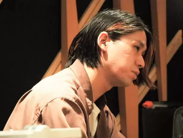 自閉症ラッパー・GOMESS「親が願う"正規ルート"からの脱却と、幸せにならなきゃいけない理由」――発達障害を描いたCMプロデューサーが聞く【新連載　＃見えない障害と生きる】