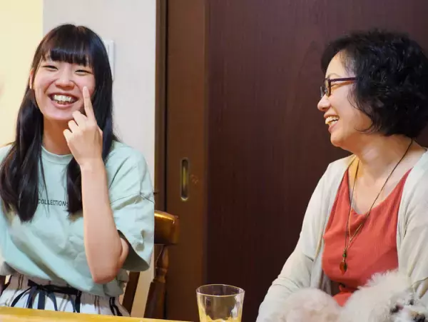 アプリ開発に挑む女子高生「発達障害は重荷だったけど…今はご褒美の人生」2度の不登校、ビジコン壇上でカミングアウトーー母との二人三脚の日々【連載 #見えない障害と生きる】