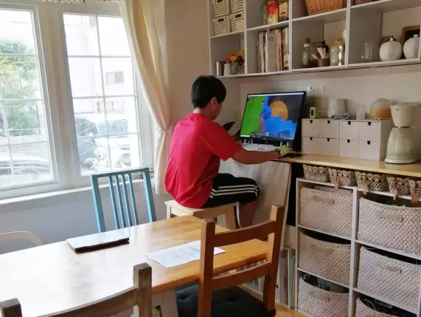 ゲームの時間が学びに変わる！不登校小学生が再び外へ出るきっかけをつくった、新発想の習いごと【不登校・発達障害のお子さんの体験談】