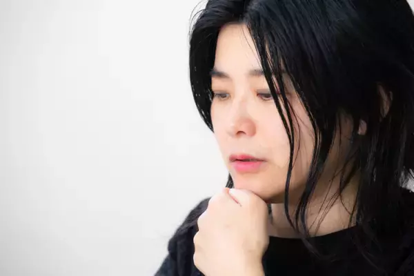 「自分は一体、何者？」幼い頃から抱いた疑問。ASD当事者の「物語」が道を開いてくれたーー研究者・綾屋紗月さんインタビュー・前編【連載】すてきなミドルエイジを目指して