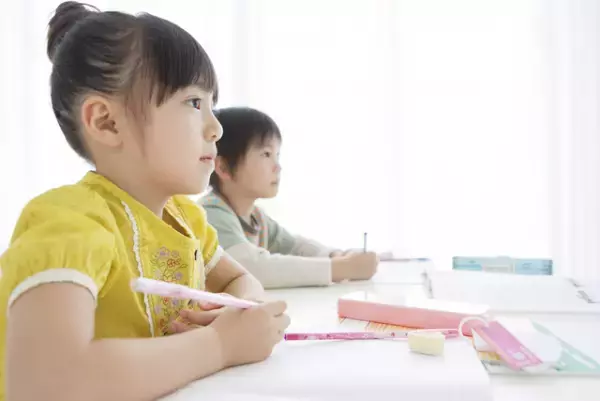 放課後児童クラブ（学童クラブ）を発達障害のある小学生は利用できる？特性への配慮はある？利用方法、放課後等デイサービスとの違いなどを解説