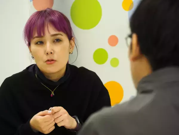 ADHDと双極性障害がある私だからこそできる「行政やサービスとの橋渡し役」を目指して――発達障害を描いたCMプロデューサーが聞く【#見えない障害と生きる】