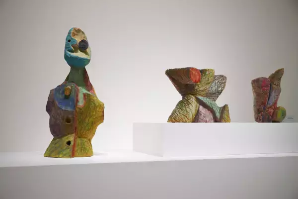 日米10人のアール・ブリュット作家による「線」の世界を覗いてみませんか？展覧会「線のしぐさ」東京都渋谷公園通りギャラリーにて開催