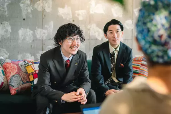 福祉の世界に実験の精神を。「異彩」を生かし新たな収益構造の実現を目指す。4周年を迎えた「ヘラルボニー」新たな挑戦を取材――美術展「The Colours！」8月7日まで開催