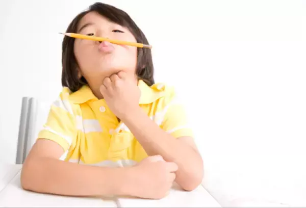 宿題バトルに親子でイライラ…専門家の助言で気づけたわが子の苦手と対応