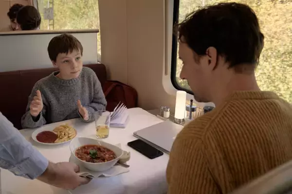 11/15公開！ドイツで100万人動員の大ヒット映画「ぼくとパパ、約束の週末」自閉症の息子と家族が教えてくれる大切なこと【モデル父子インタビュー】