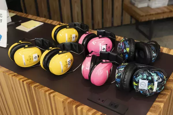 誰もが楽しめる演劇、劇場を目指して！舞台『フクローじいさんとベル子ちゃん』に込めた思いと国際障害者交流センター・ビックアイの取り組みを取材