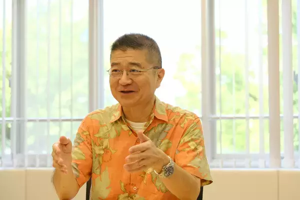 「普通」にならなくていい。ベテラン児童精神科医が語る子どもの笑顔と家庭の平和を守るヒント【山登敬之先生インタビュー】