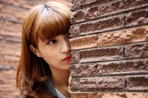 もしかしてストーカー？バレたら引かれる片思い女子の「ちょい痛」行動・４選