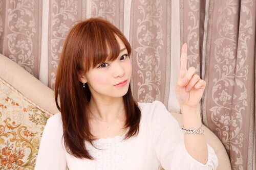 大丈夫ですか姫！？男子に激モテする転んだときのリアクション・４選