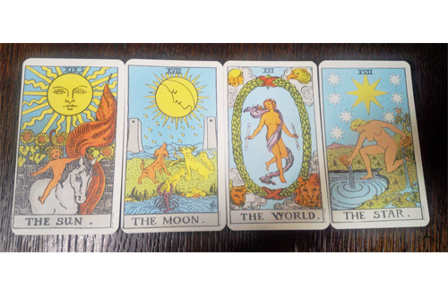 【タロット心理テスト】2015年度、あなたに幸運を呼ぶキーワード