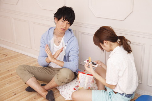 無意識にしちゃうけど……男子がガッカリしてしまう女子のデート中の言動・４選