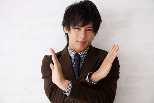 最低限のマナー！デート中にスマホを見ながらしちゃダメなこと・５つ