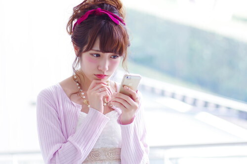 トラブル続出！？ＳＮＳで彼氏と繋がらない方が良い理由・４つ