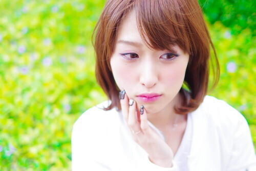 「俺に惚れているの？」と勘違いさせてしまう女子の行動・４選