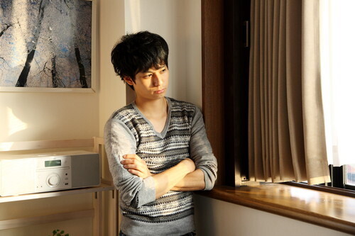 ヒエェッ、こっち来ないで！男子が「かわいい女子をこわがる理由」５選