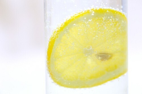 108円でもやみつき？！スキンケアカウンセラーが実践する手軽な炭酸美容