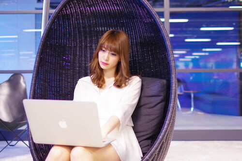 奥手女子にこそオススメ！恋がうまくいく「Facebook活用法」とは