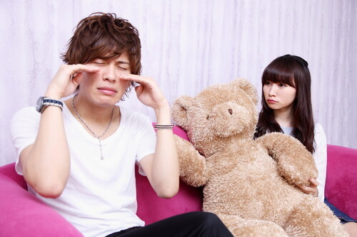 モテテクの乱用！？男性との会話でイメージダウンしちゃう言動・４選