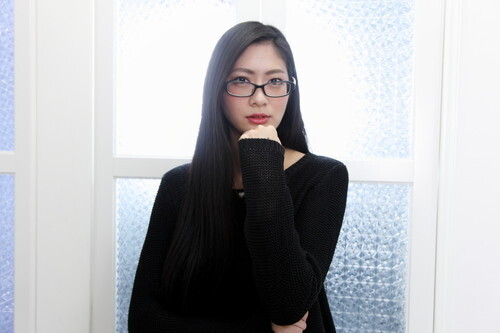 男子が「この子眼鏡外したらカワイイだろうな」と妄想してしまう女子の特徴・５選