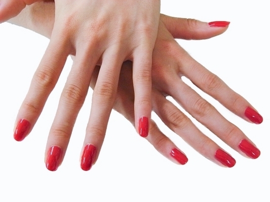 「ぐわしっ」に要注意？！写真のポーズにもぴったり「女度アップの手しぐさ」とは？