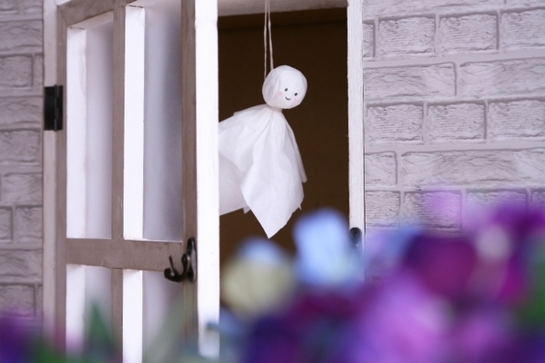 雨でだるい・・・。面倒くさい日でもできる「フェイスラインマッサージ」って？