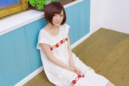 コイツ、かわいいな！年上男子がかまいたくなる女子の特徴・４つ