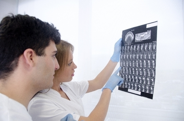 女性の方に知ってほしい！レントゲン検査が身体に及ぼす影響は？