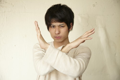 男性100人アンケート！男性が嫌いな「女性のしぐさ」ワースト4